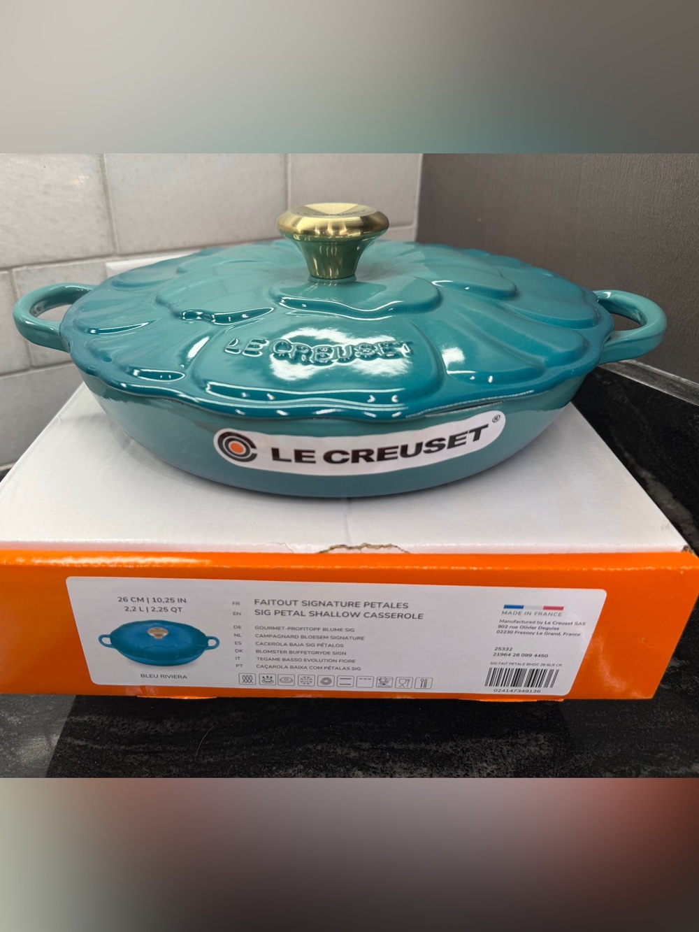 NEW Le Creuset PETAL BRAISER in Blue Riviera - Shallow Casserole – 2.25 Qt